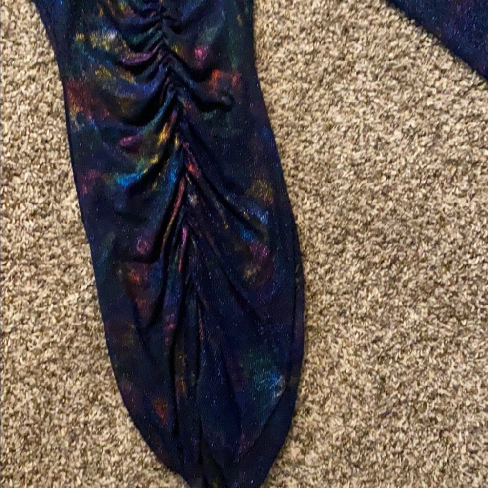 Classy - Picture 3 of 4